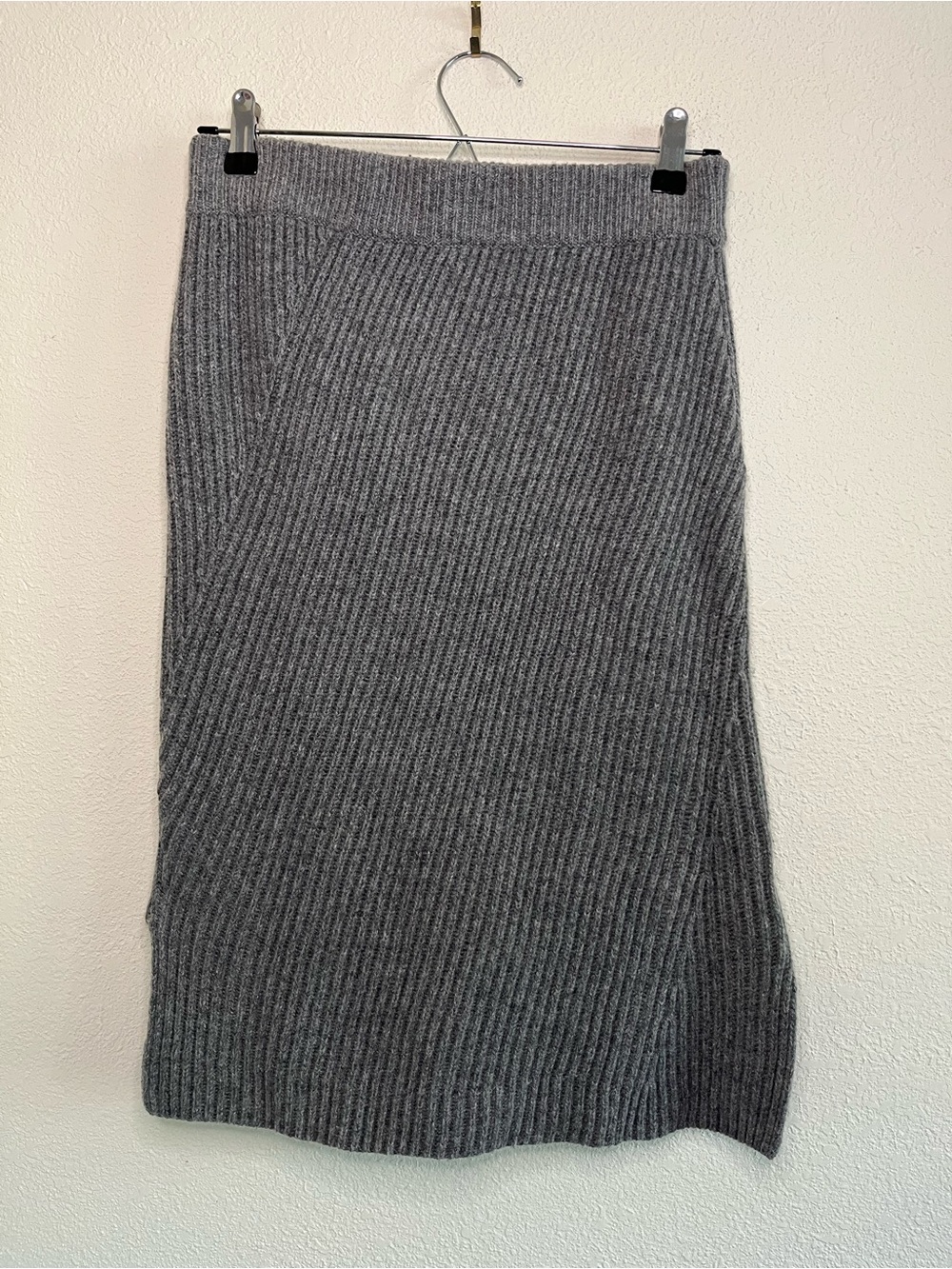 Madewell Gray Ribbed Midi Pencil Skirt